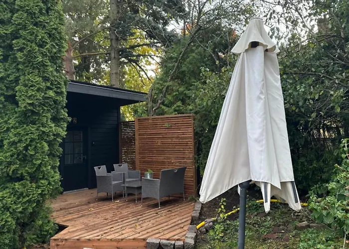 Apartment Small In Garden